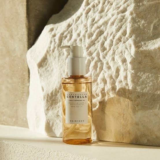 🧴 SKIN1004 Madagascar Centella Light Cleansing Oil